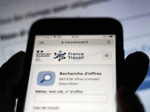 France Travail : Plus d’une offre d’emploi sur deux serait illégale