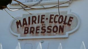Bresson. C’était au conseil municipal en 1942 : l’aménagement du terrain sportif