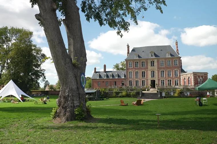 Jardins en scène dans les Hauts-de-France : "on est content de participer à ce festival parce qu’il promeut la culture gratuite"