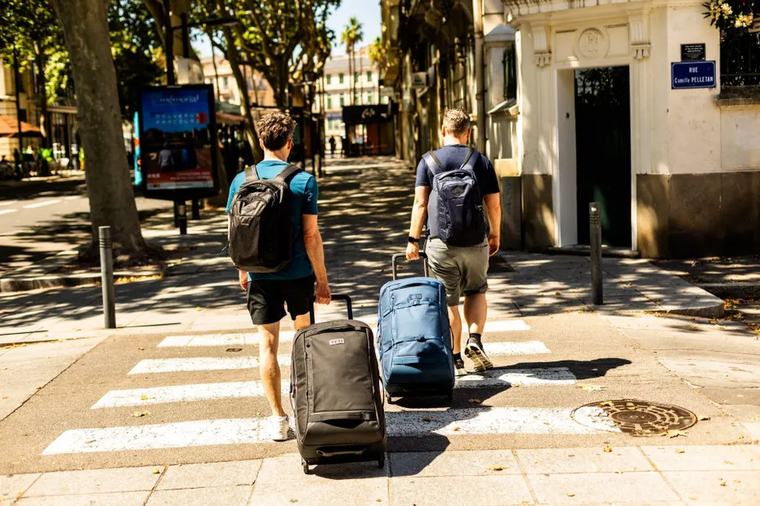 Retour de vacances : transport, logement, quel a été votre bilan carbone et comment le compenser ?