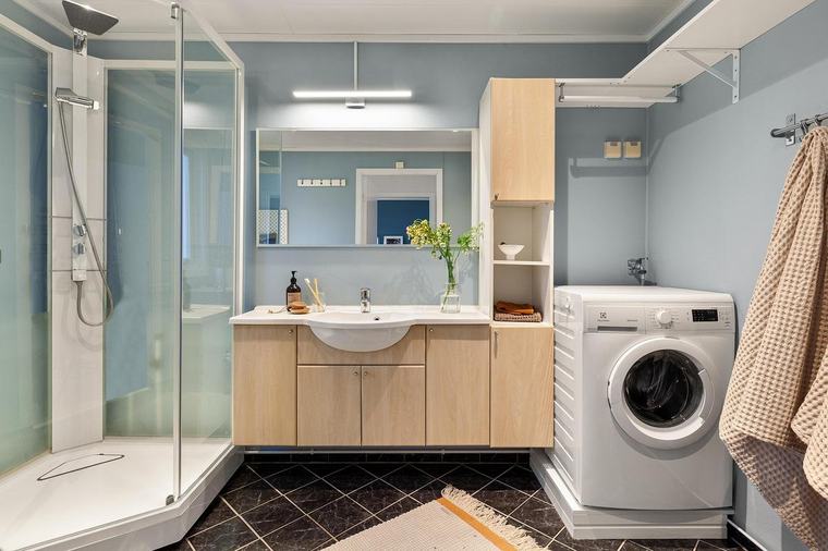 Pourquoi il faut éviter de prendre une douche lorsque la machine à laver fonctionne