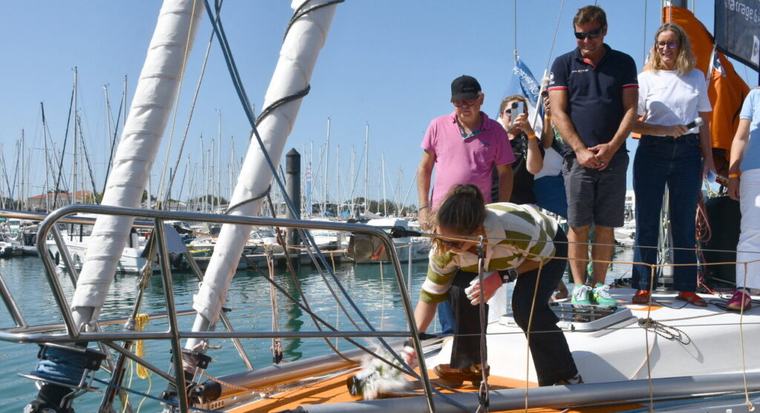 Vidéo : « Un honneur pour moi », Violette Dorange, marraine du bateau d’un skipper de la Golden Globe Race
