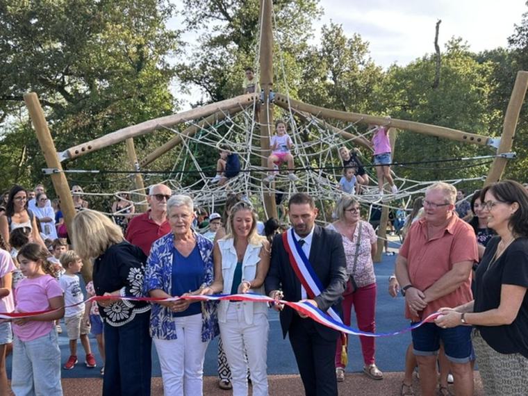 Castets : une fête a été organisée pour inaugurer la nouvelle cour d’école renaturée