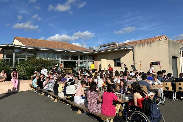 Rentrée scolaire 2026 : Ici Pays de la Loire s'installe une semaine au collège d'Orée d'Anjou