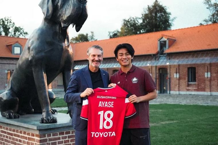 Mercato : l'attaquant Ayase Ueda, premier japonais à porter le maillot du LOSC