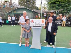 Tennis. "Hommage particulièrement mérité", le court central de Bagnères baptisé "Jean Gachassin" en présence du fondateur du tournoi ITF de la ville, de Yannick Noah et de nombreuses personnalités