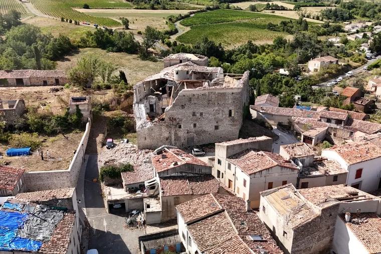 "Il ne reste que des ruines" : dans l'Aude, la tornade a ravagé le château de Pomas et son trésor, un plafond peint du XVe siècle