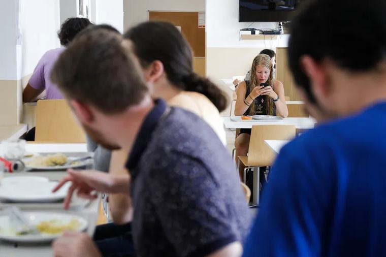 Rentrée universitaire : le CROUS face aux défis du logement et de la restauration
