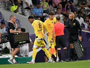 TFC - Lille : pourquoi Guillaume Restes est-il sorti ? Son entraîneur Jens Berthel Askou donne des nouvelles du gardien toulousain