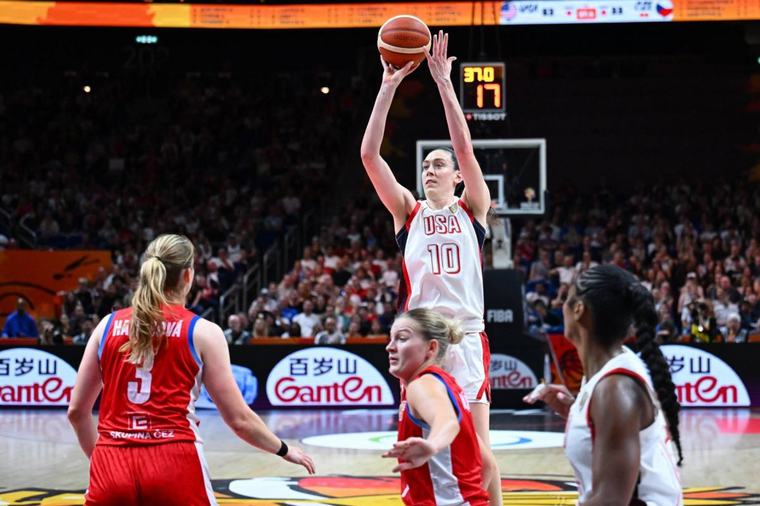 7 sept. Basket, Coupe du monde (F) Les États-Unis écrasent la République tchèque et passent en quarts
