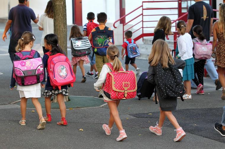 Rentrée scolaire : pas de réformes, mais un contexte de « triple crise »