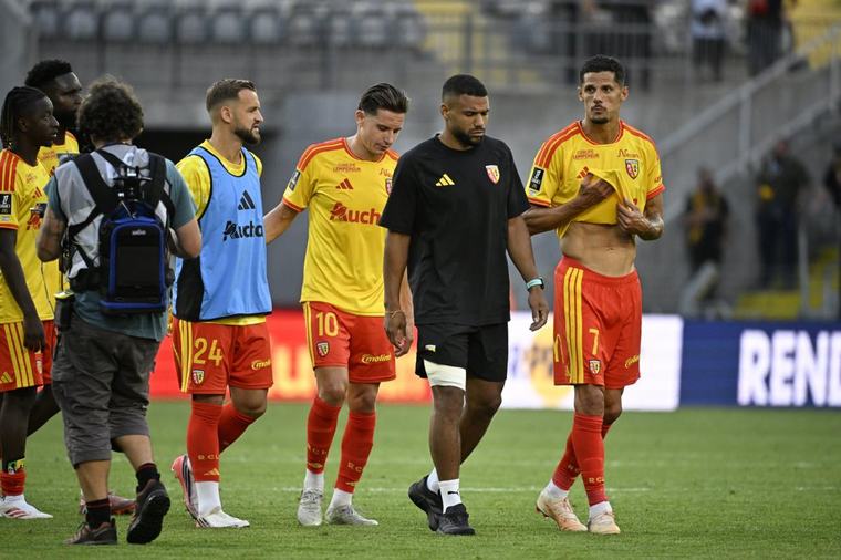 05:45 Foot, Ligue 1, Lens La tête dans les doutes avant de voir les étoiles