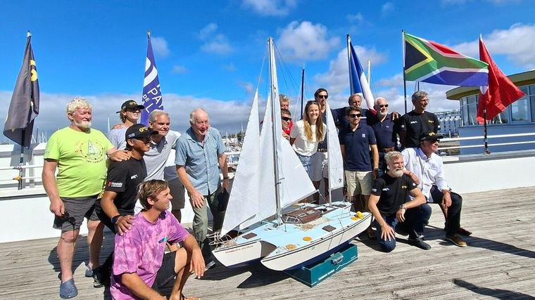 Sans GPS ni ordinateur, 16 marins s'élancent des Sables d'Olonne pour un tour du monde en solitaire de plus de six mois