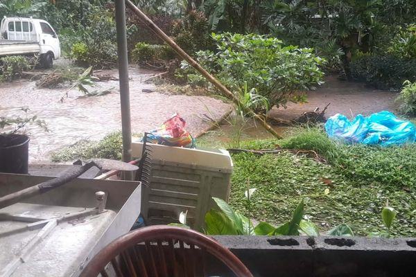 Intempéries à Tumara'a : la vallée de Tehurui inondée, le jardin et la maison de Jessie entièrement dévastés