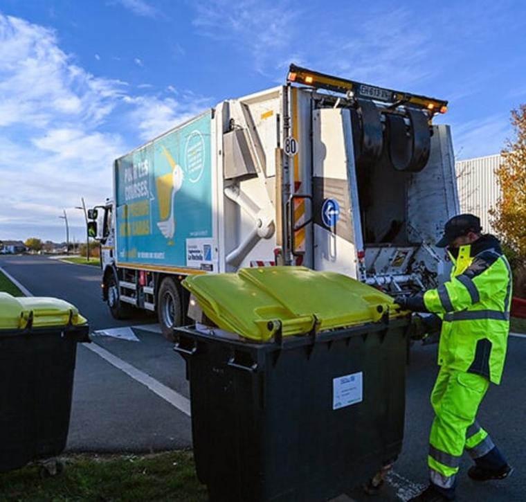 La Rochelle : la collecte hebdomadaire des poubelles joue les prolongations en septembre