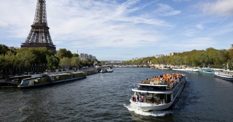 France La tour Eiffel fermée en raison d'une grève contre l'éviction du personnel féminin pour la visite d'un groupe hindou