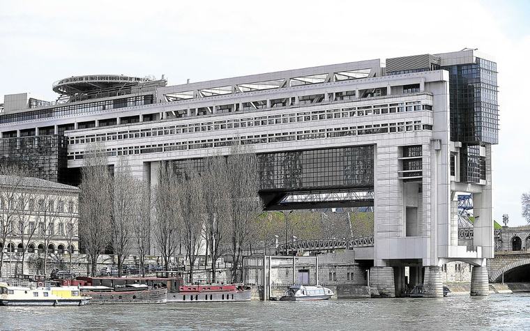 Budget : Matignon annonce saisir la justice après une fuite sur « des travaux internes » autour de l’épargne salariale